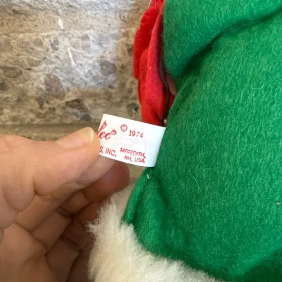 Vintage 1974 Annalee doll Women Carolers 8” (pair of 2) - Picture 5 of 5